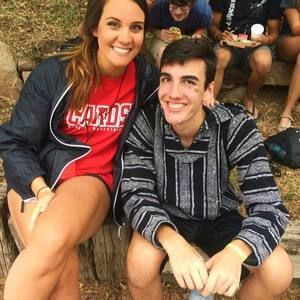 Meet your Posher, Tori