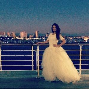 Gorgeous Ivory Tulle Wedding Skirt with Train