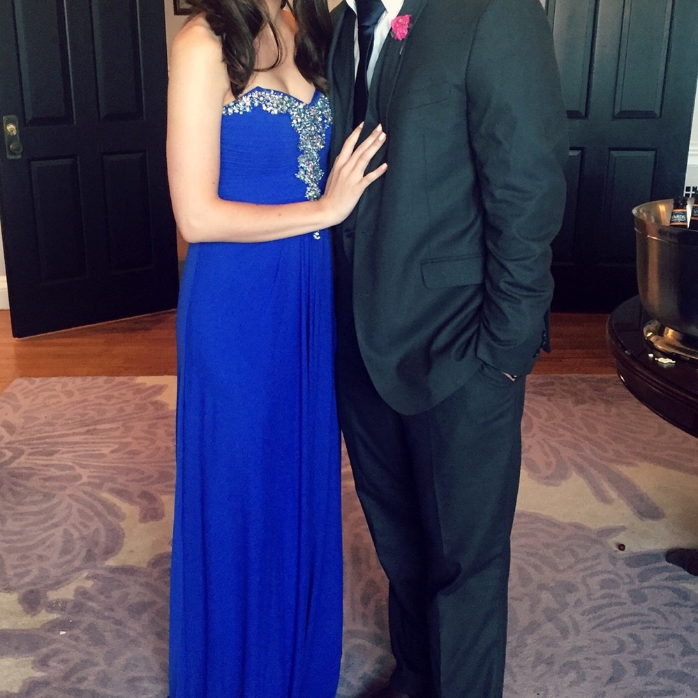 Gorgeous Strapless Royal Blue Gown