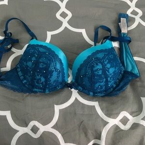 Victoria secret bombshell bra