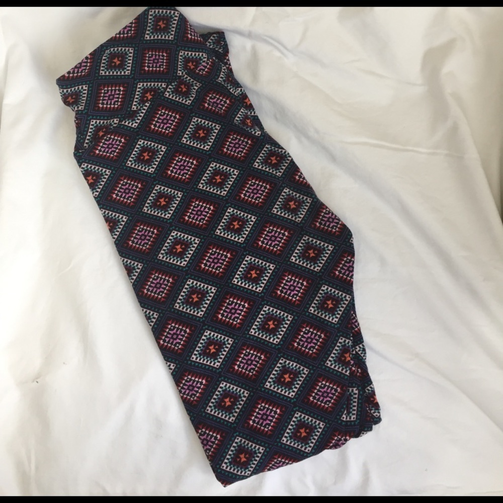 LulaRoe Leggings OS EUC