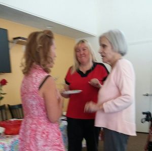 Meet your Posher, Heidi