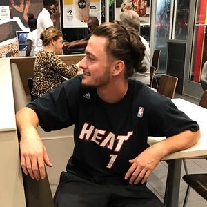 Meet your Posher, Ian