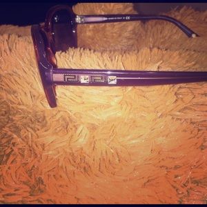 100% AUTHENTIC VERSACE SUNGLASSESS!