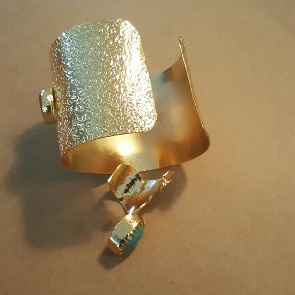 Hand made gold ring and bracelet - Picture 4 of 4