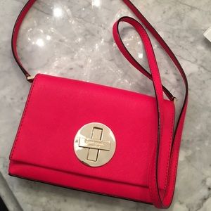 Authentic Kate spade cross body bag!