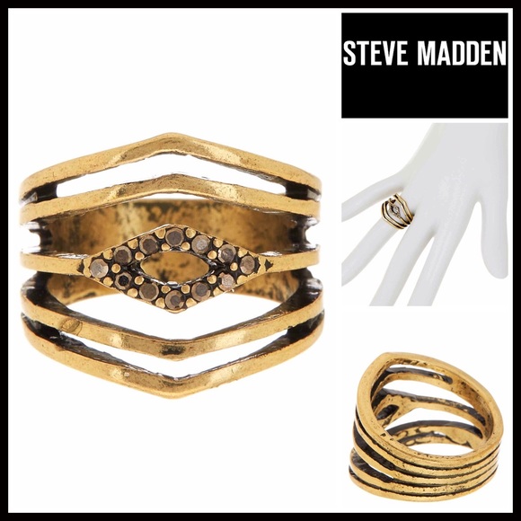 ❌SOLD❌STEVE MADDEN STATEMENT PAVE COCKTAIL RING - Picture 6 of 8
