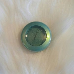 Mac eyeshadow