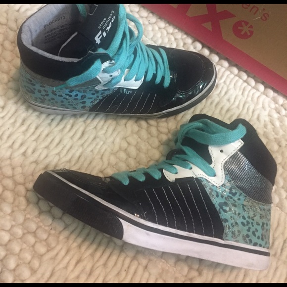 Steve Madden Fix sneakers - Picture 1 of 5