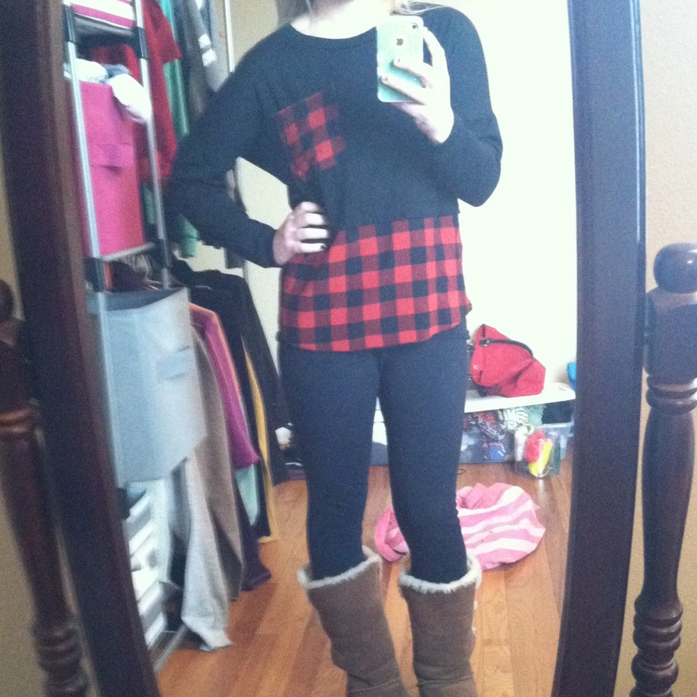 🚫TRADED 🚫Comfy sweater/chiffon plaid top