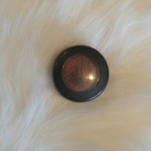 Mac eyeshadow