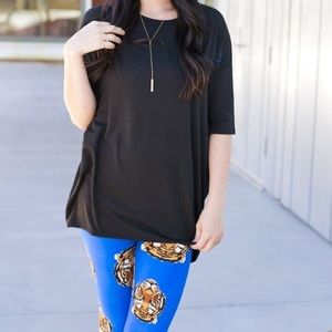 {LuLaRoe} black perfect t