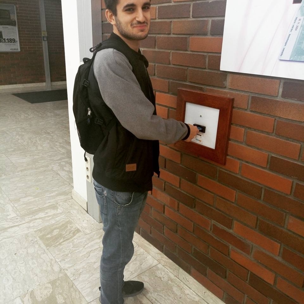 Meet your Posher, Allan