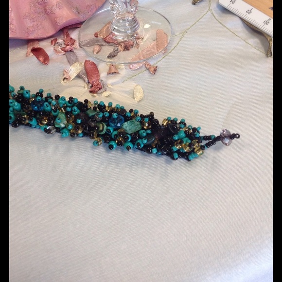 Jewelry - Hand beaded bracelet