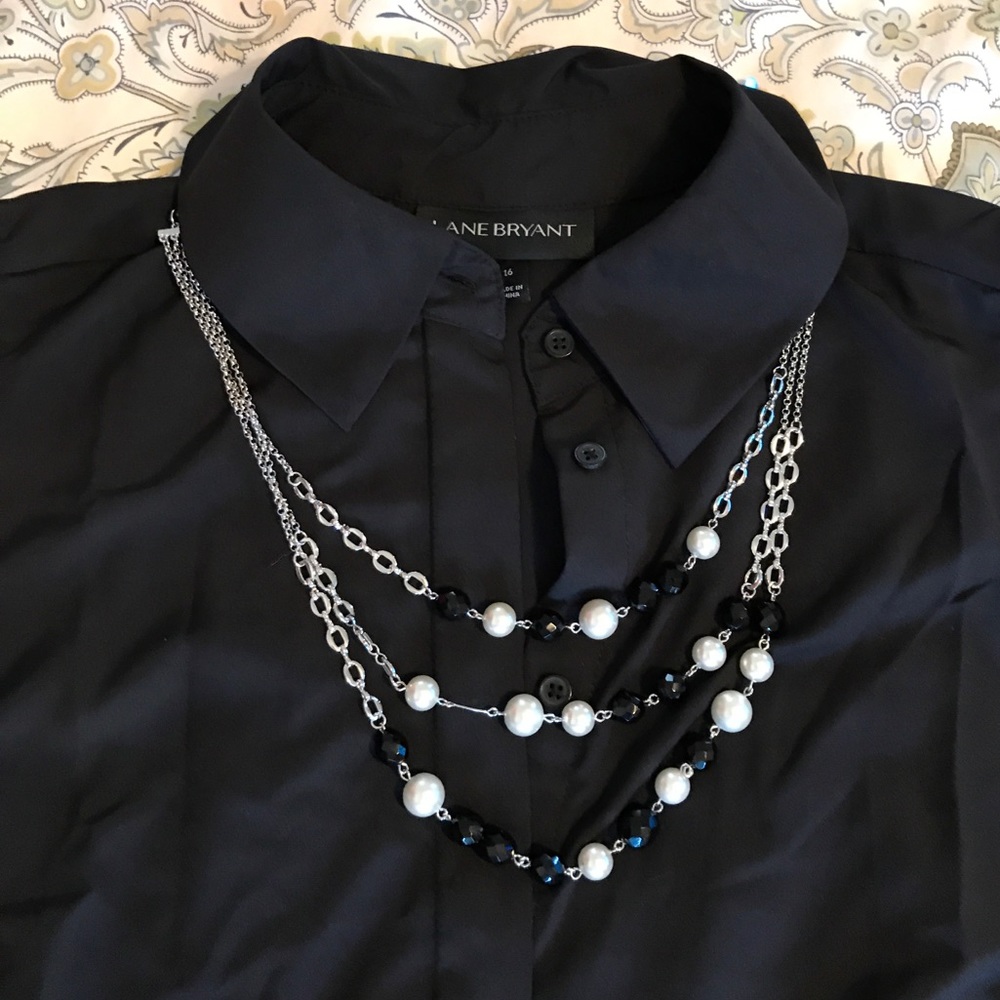 Pearl and bead necklace