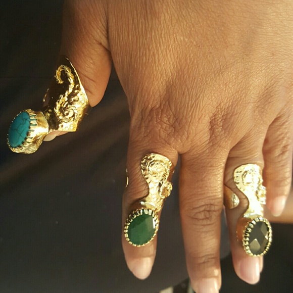 Assorted bohemian statement rings - Picture 2 of 3