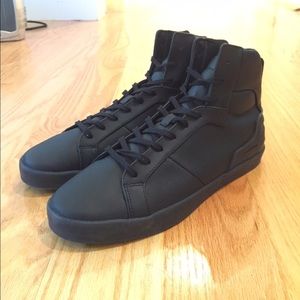 Zara Sneaker US 9 Brand New