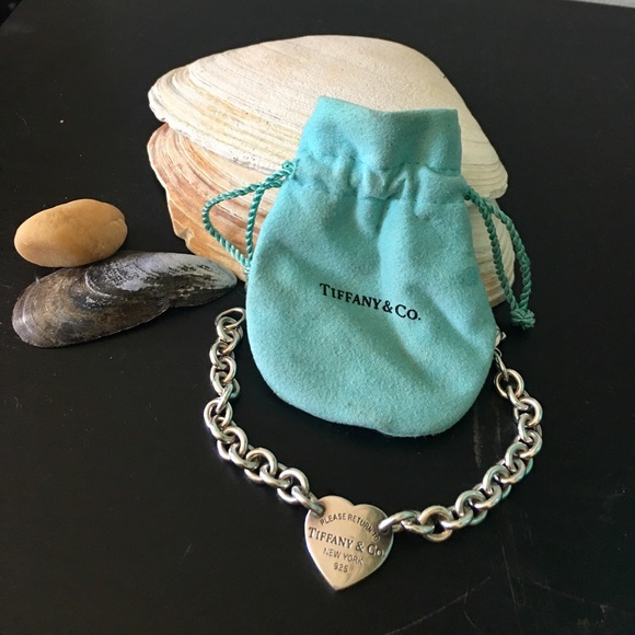 Tiffany & Co. Jewelry - AUTHENTIC Return To Tiffany Bracelet