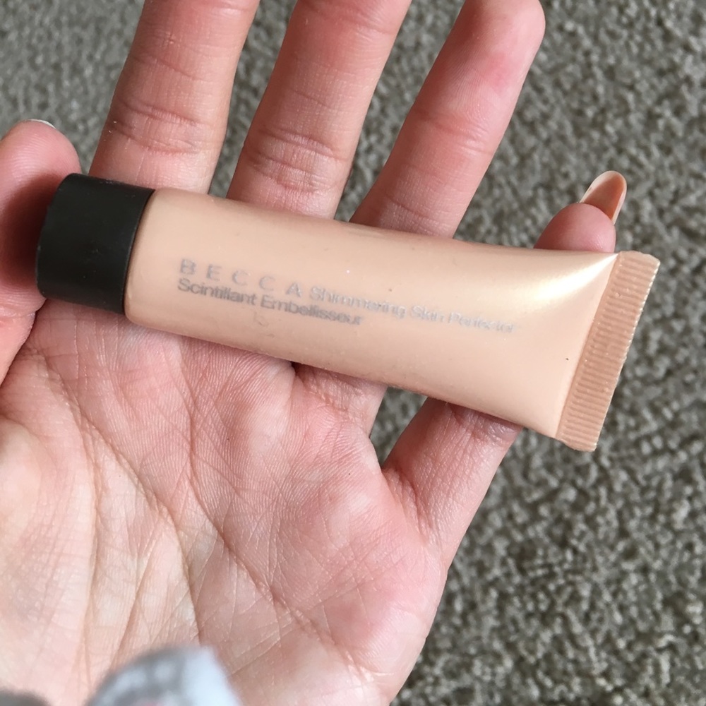 Becca shimmering skin perfector scintillant