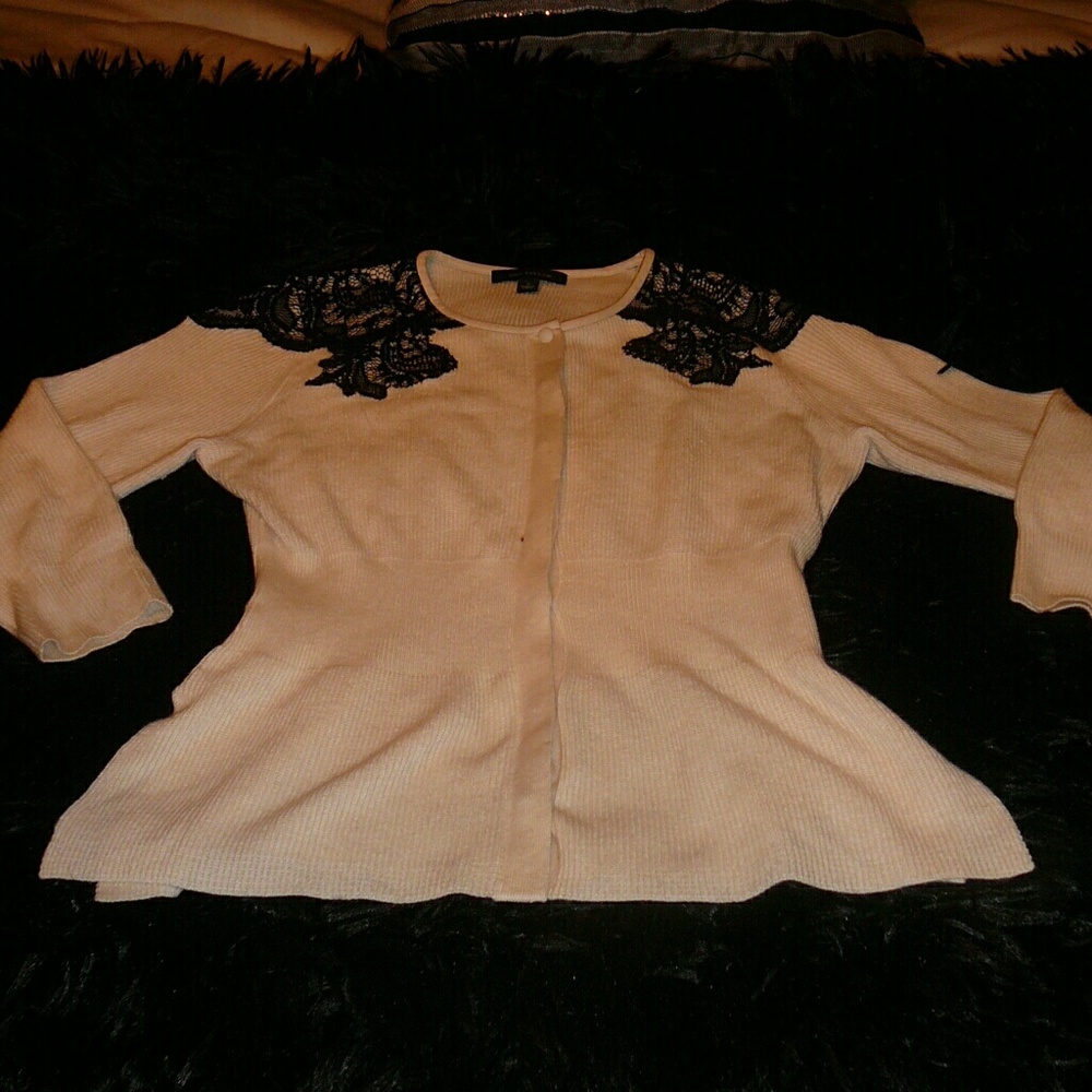 Ann Taylor Ivory Sweater with Black Lace Size Smal