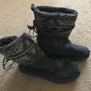 TOMS Boots