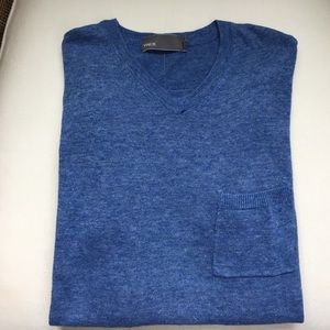Men's V neck pocket sweater