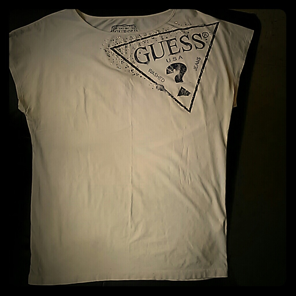 GUESS Tee