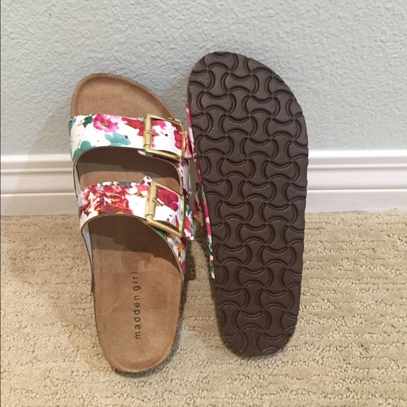 💥ONE LEFT💥 Floral Steve Madden Birkenstocks - Picture 4 of 4