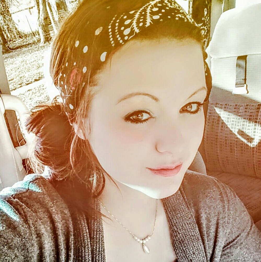 Meet your Posher, Jewell