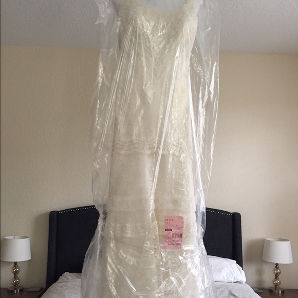 Melissa Sweet Ivory Lace Satin Organza Gown - Picture 5 of 8