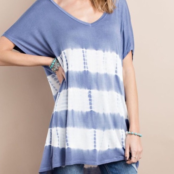 Denim Blue White Tie Dye hi low Tunic Top - Picture 3 of 3