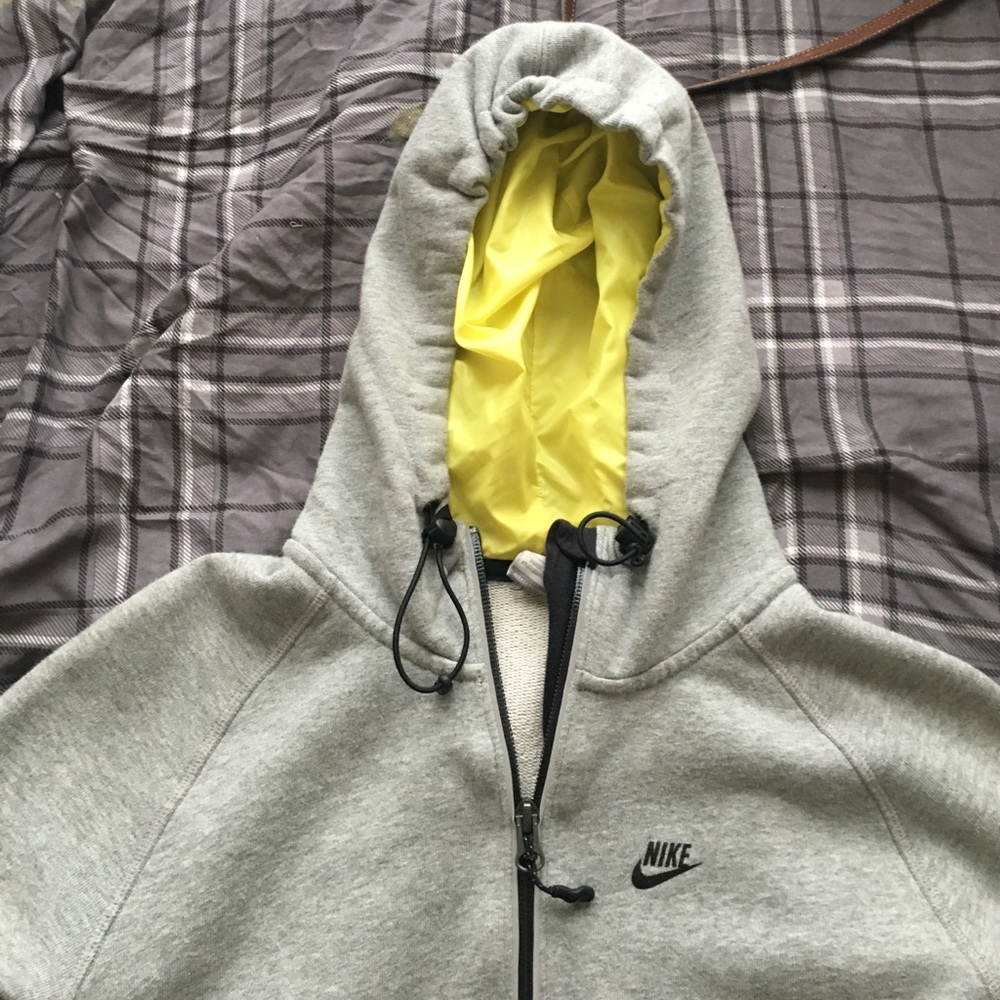 Nike Pullover Jacket - Picture 2 of 4