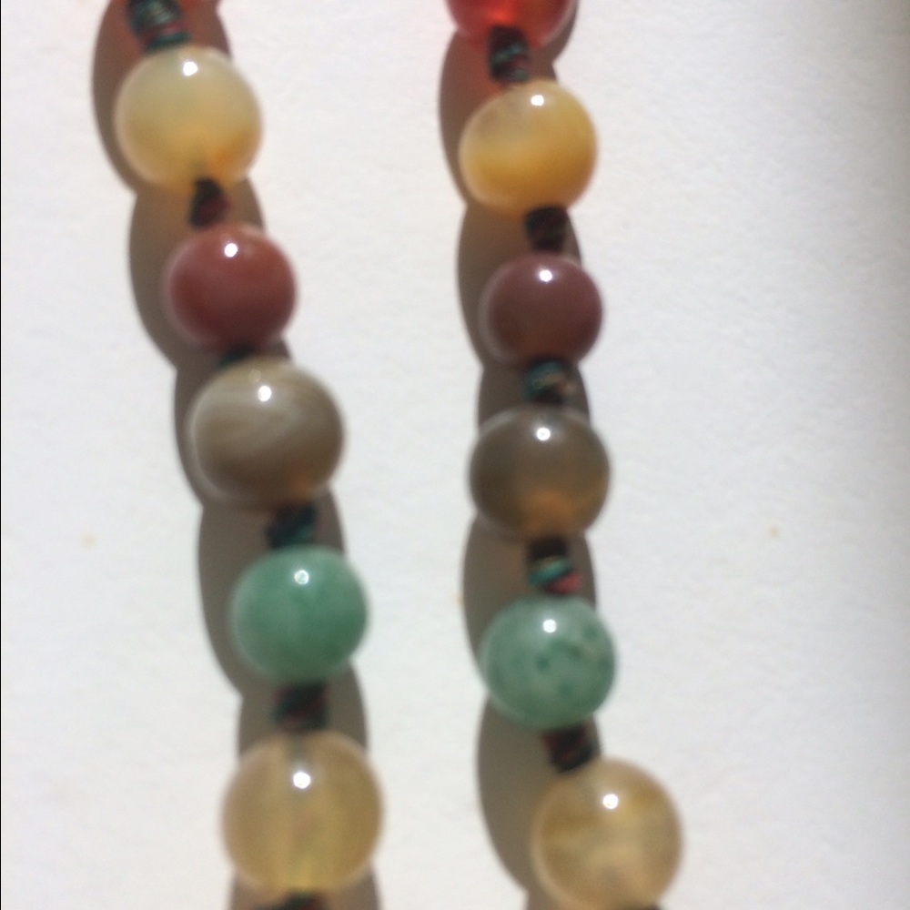 Vintage round Stone necklace.