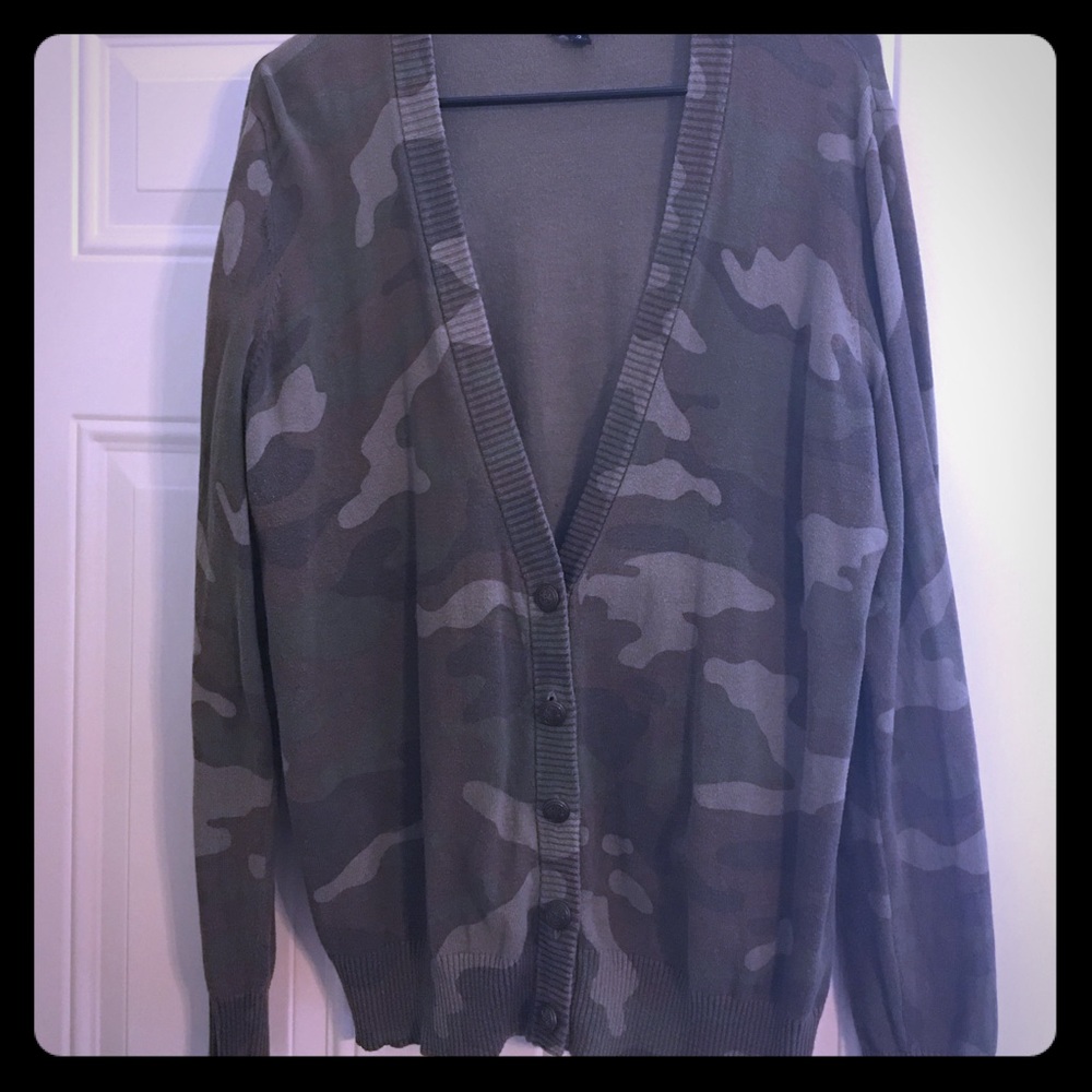 Torrid camo cardigan