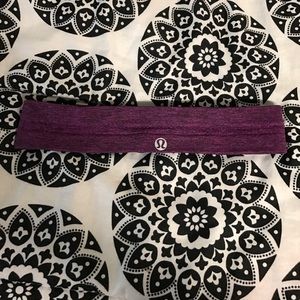 Lulu lemon head band