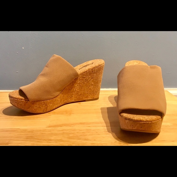 Lucky Brand Gorgeous Platform Wedges, NEW!! - Picture 2 of 4
