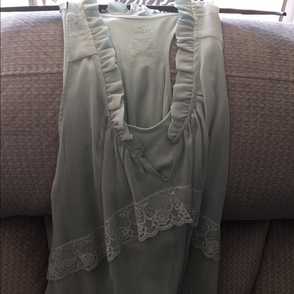 Lauren Conrad tank top