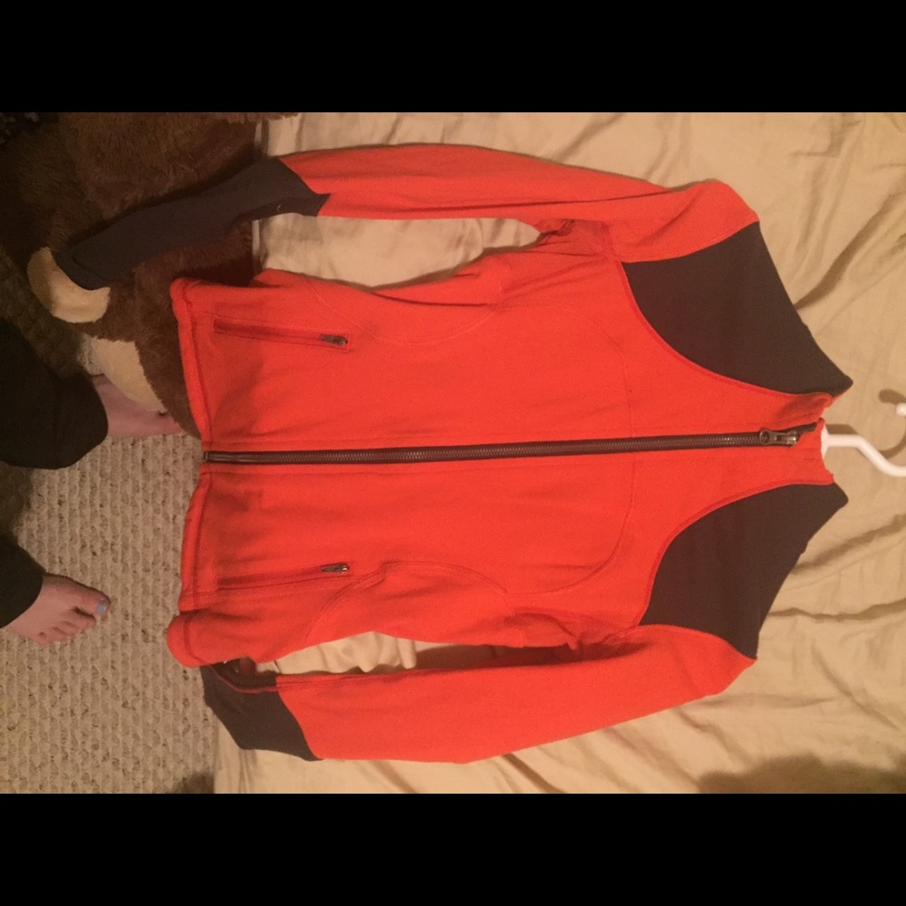 Lulu lemon zip up