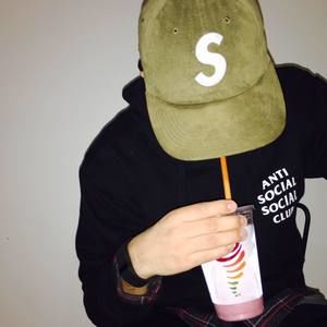 Meet your Posher, Robert