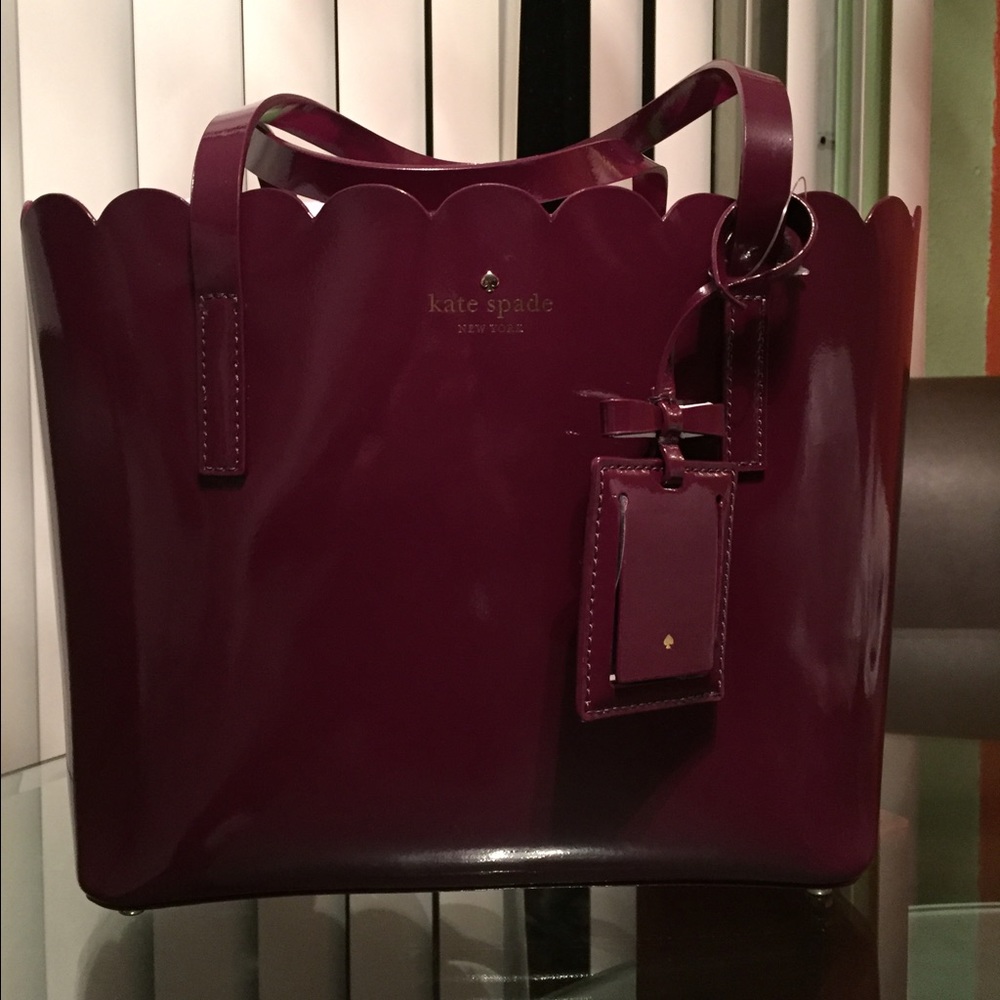 Kate Spade Patent Leather Small Carrigan Bag