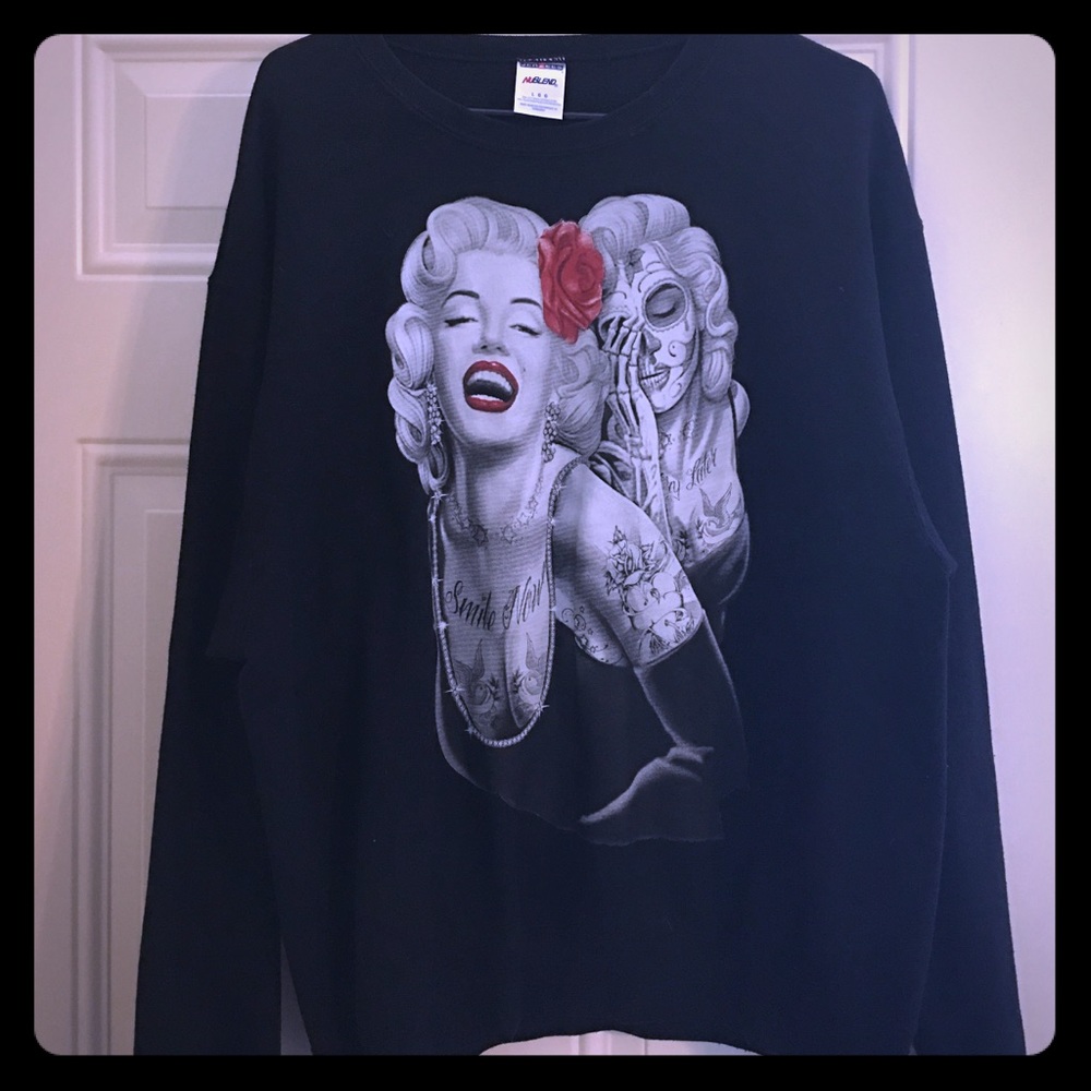 Black Marylyn Monroe crew neck sweater