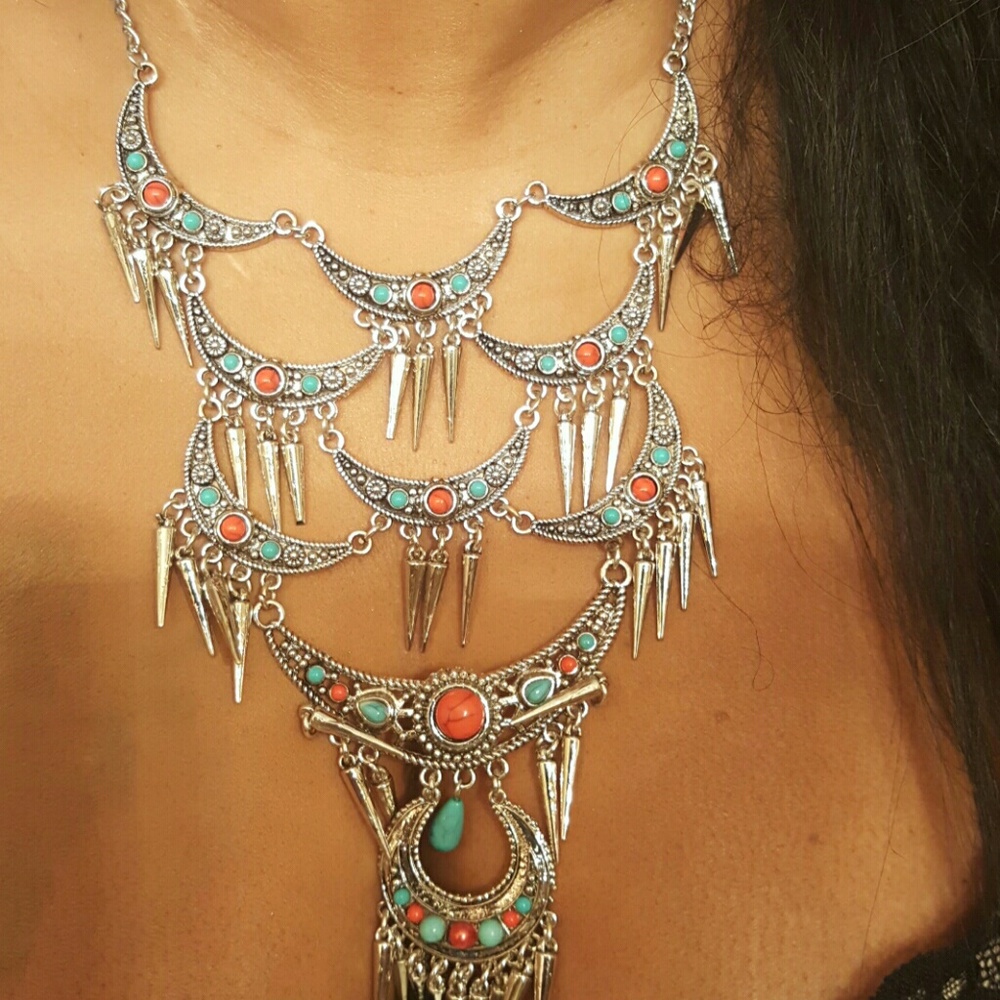 Turquoise and red stone chandelier necklace set
