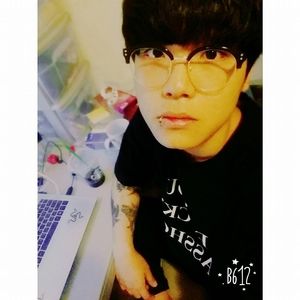 Meet your Posher, Jin