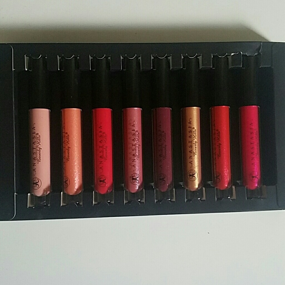 anastasia beverly hills lip gloss