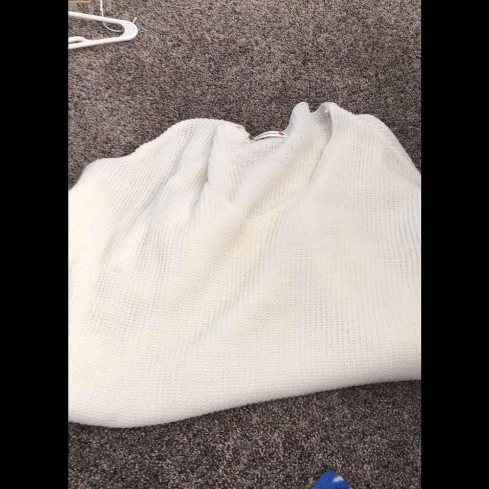 Knit sweater