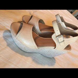 Clarks Comfort Wedge Sandals