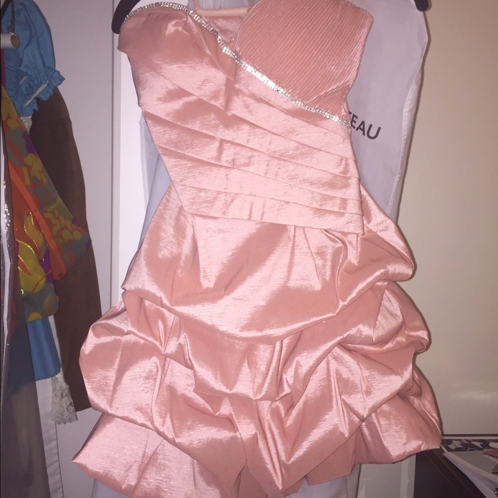 Le chateau dress