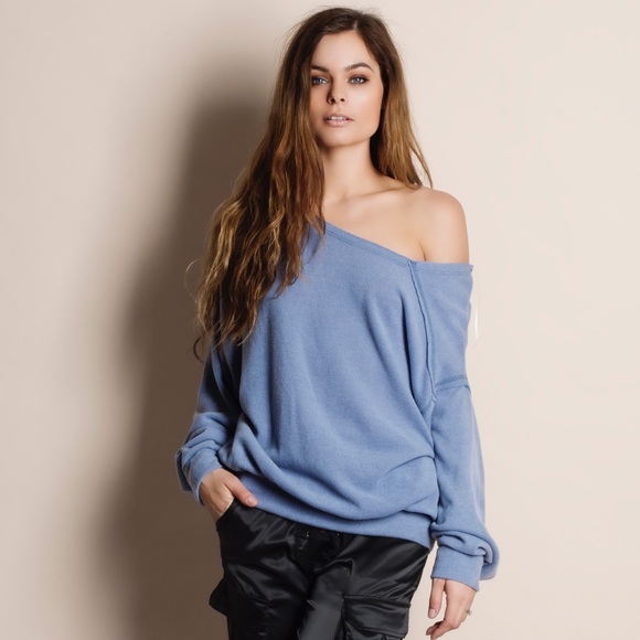 LAST PIECE Slouchy Oversized Sweater Top - Picture 2 of 4