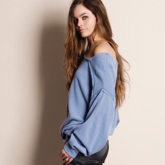 LAST PIECE Slouchy Oversized Sweater Top - Picture 3 of 4