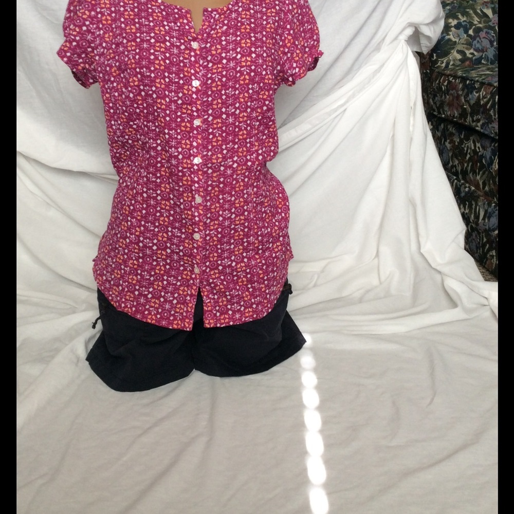 Magenta print button top